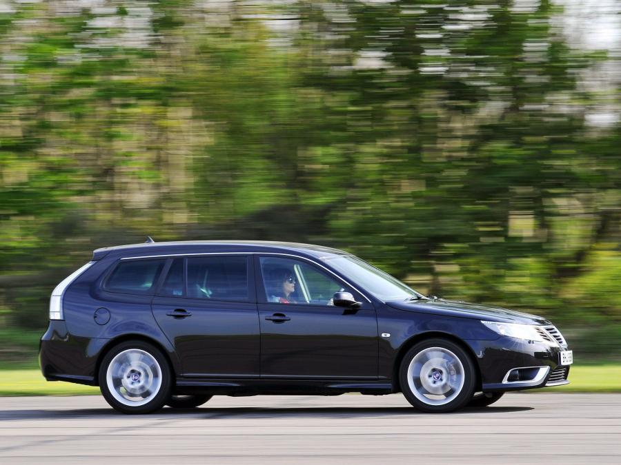  Saab 9-3 Aero SportCombi 2008 года  (UK) (фото 2 из 4)